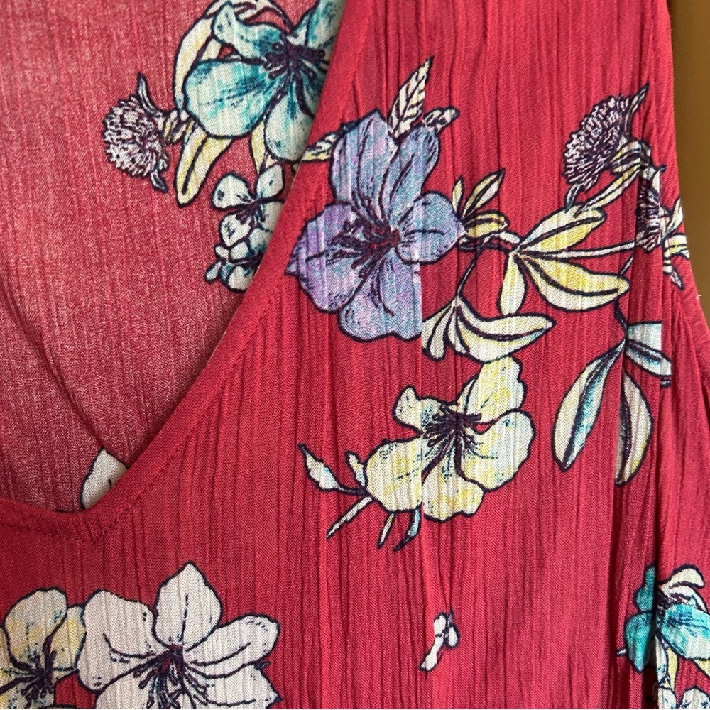 A.N.A -  apple red w/flower blooms 🌺 sleeveless summer top , Size XL